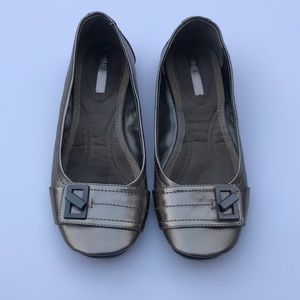 NINE WEST Flats Sz 7